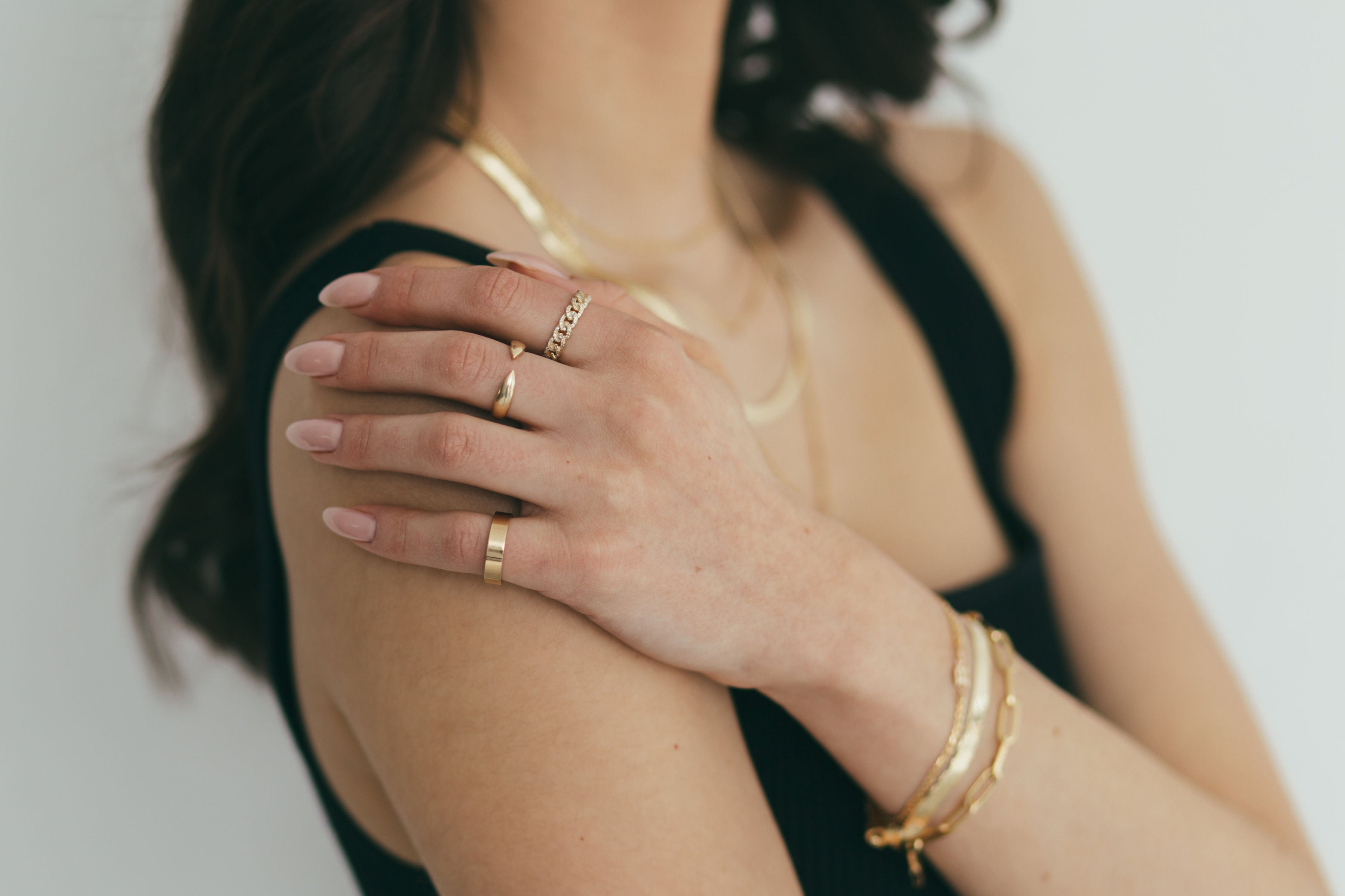 Diamond Curb Ring