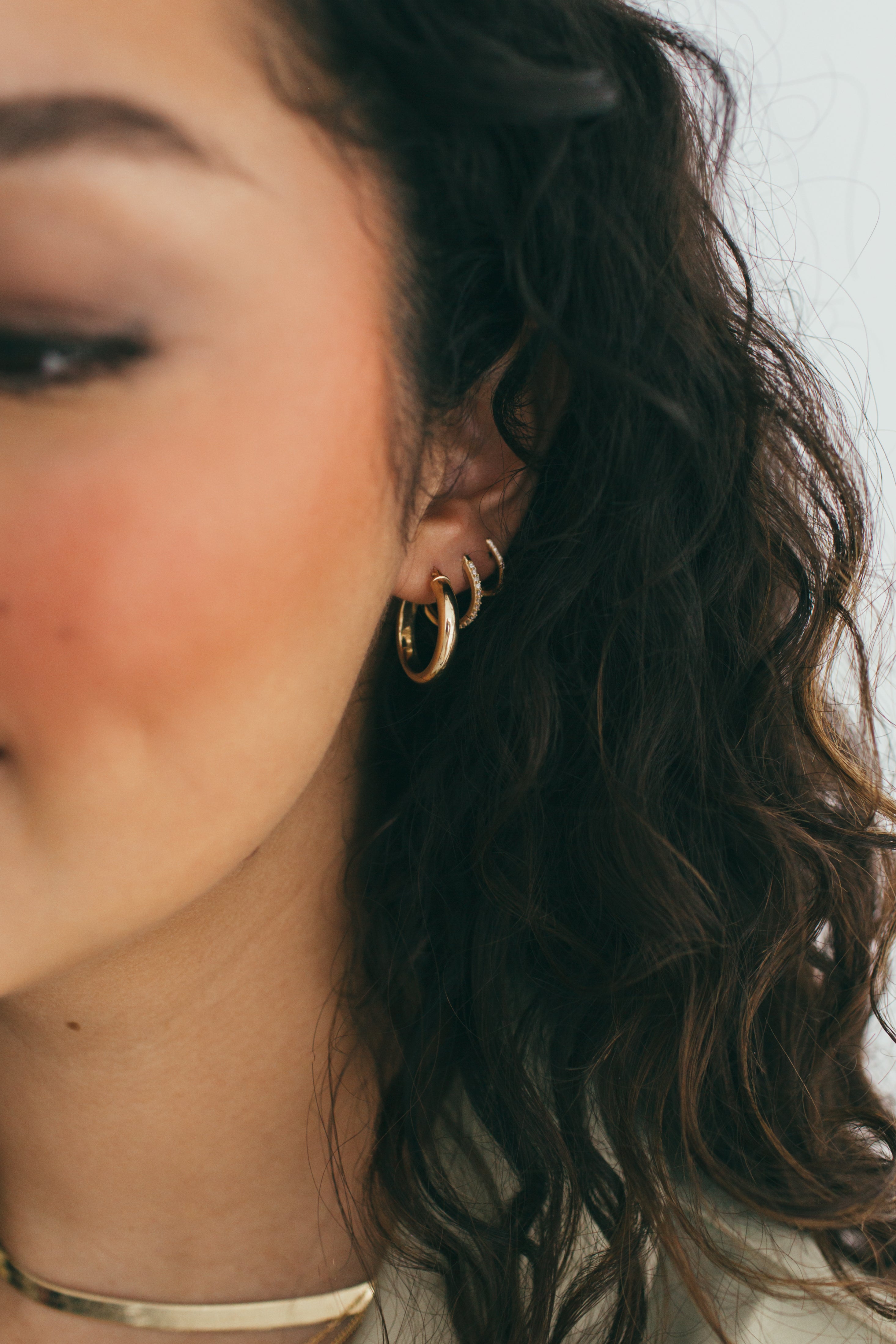 10K Gold 3mm Round Hoops