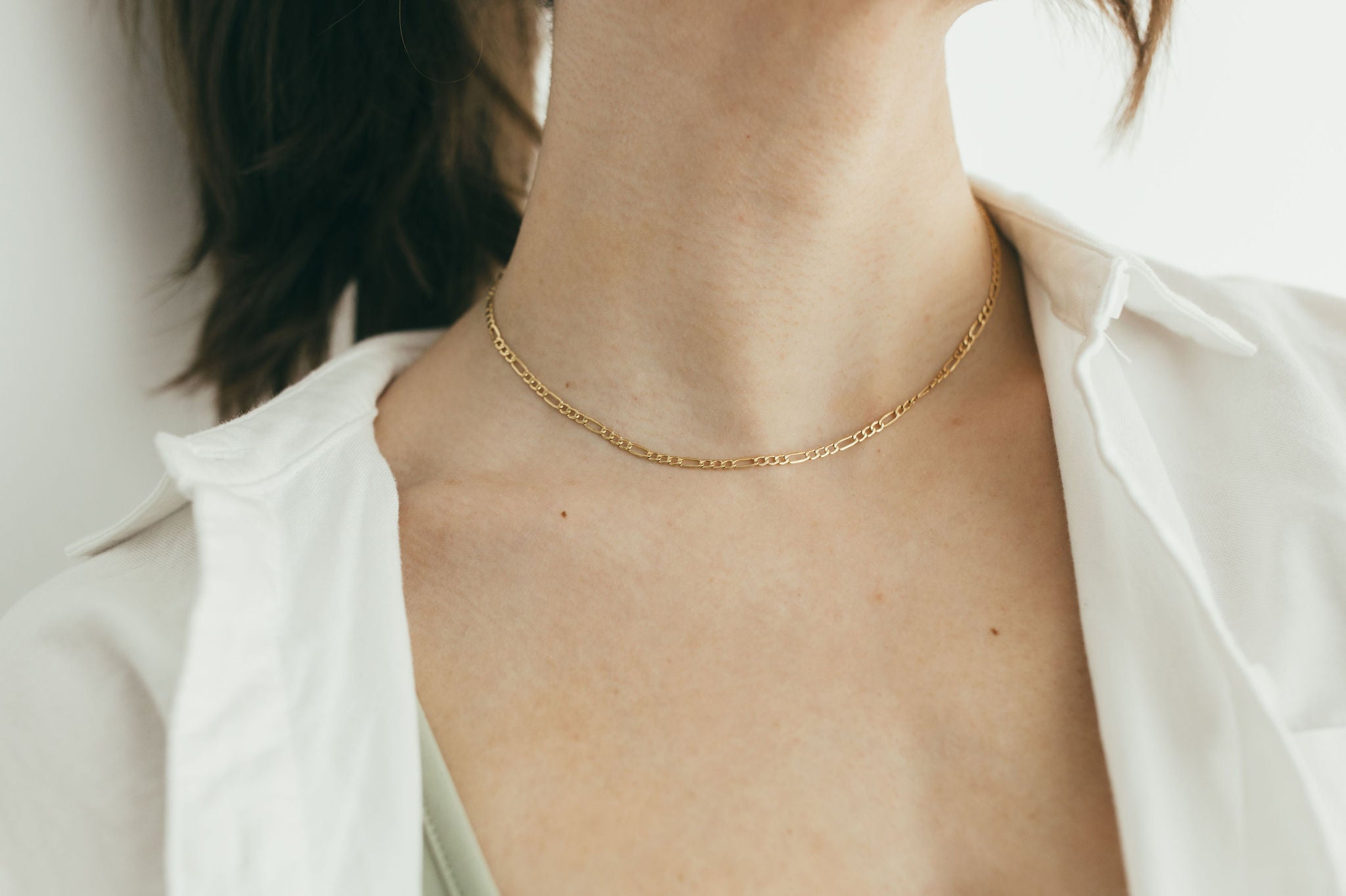 10K Gold Thin Solid Figaro Chain