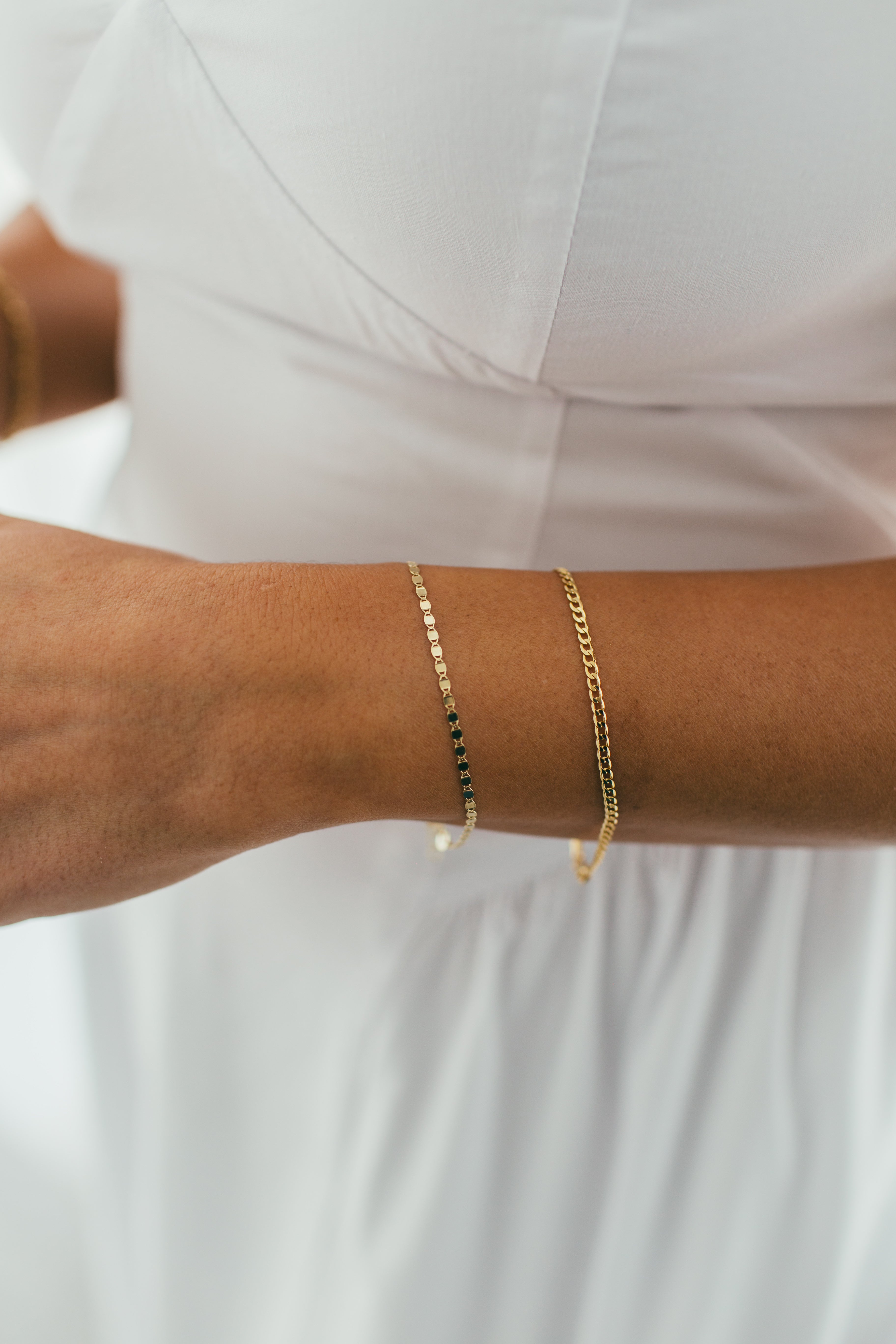 10K Gold Solid Curb Chain Bracelet