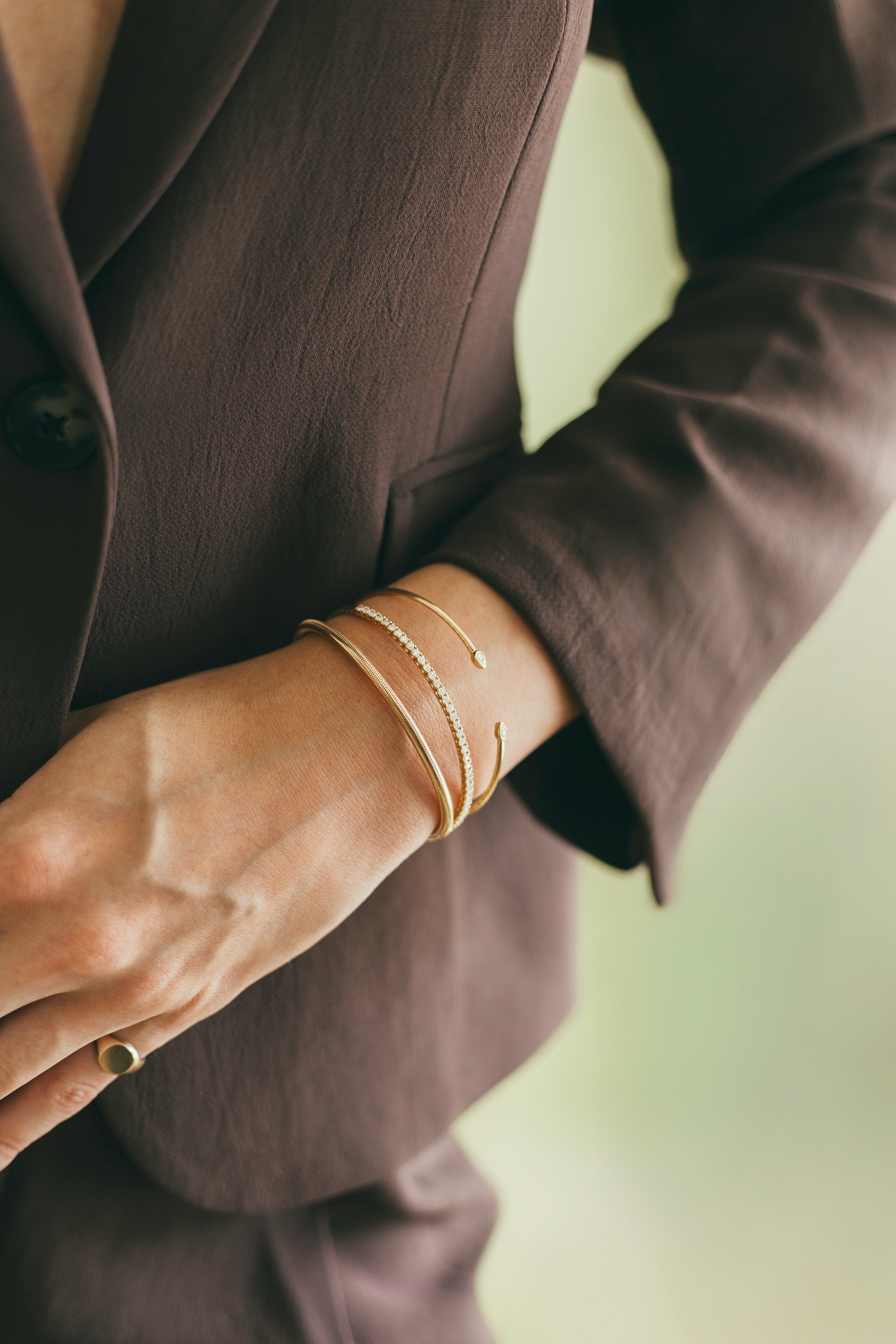 14K Gold 3mm Rounded Stretchy Bracelet