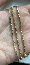 Four Sided Round Box Chain