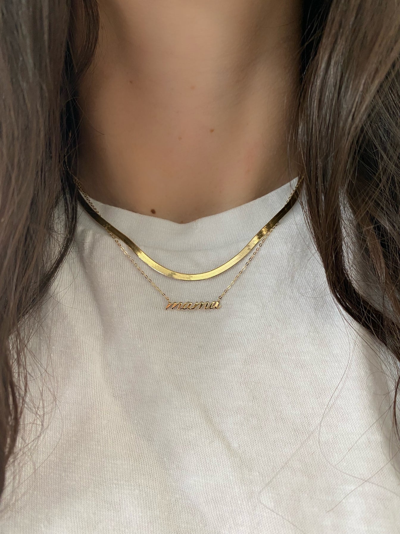 10K Gold Cursive Mama Necklace